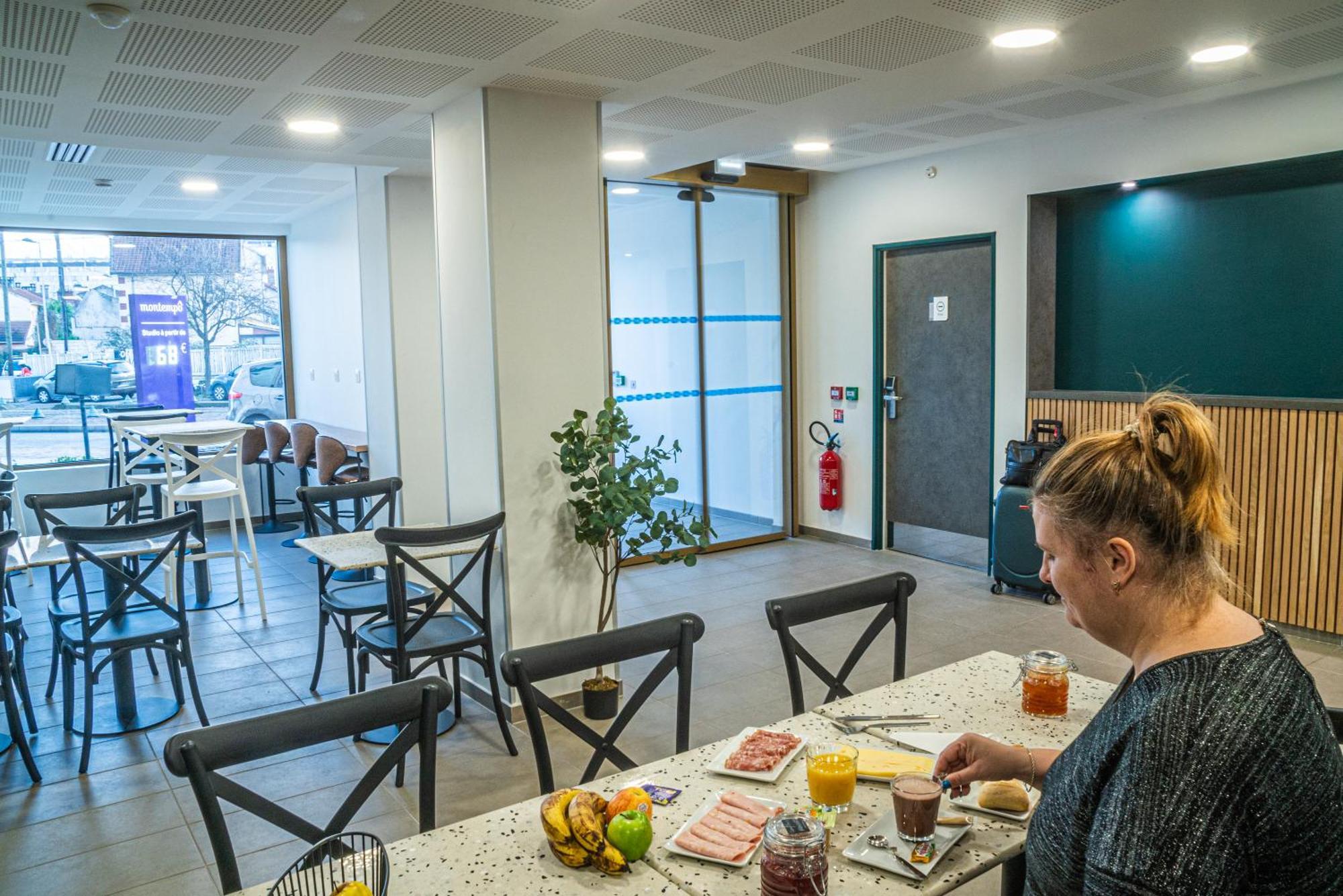 Montempo Apparthotel Paris Noisy Le Sec Ngoại thất bức ảnh